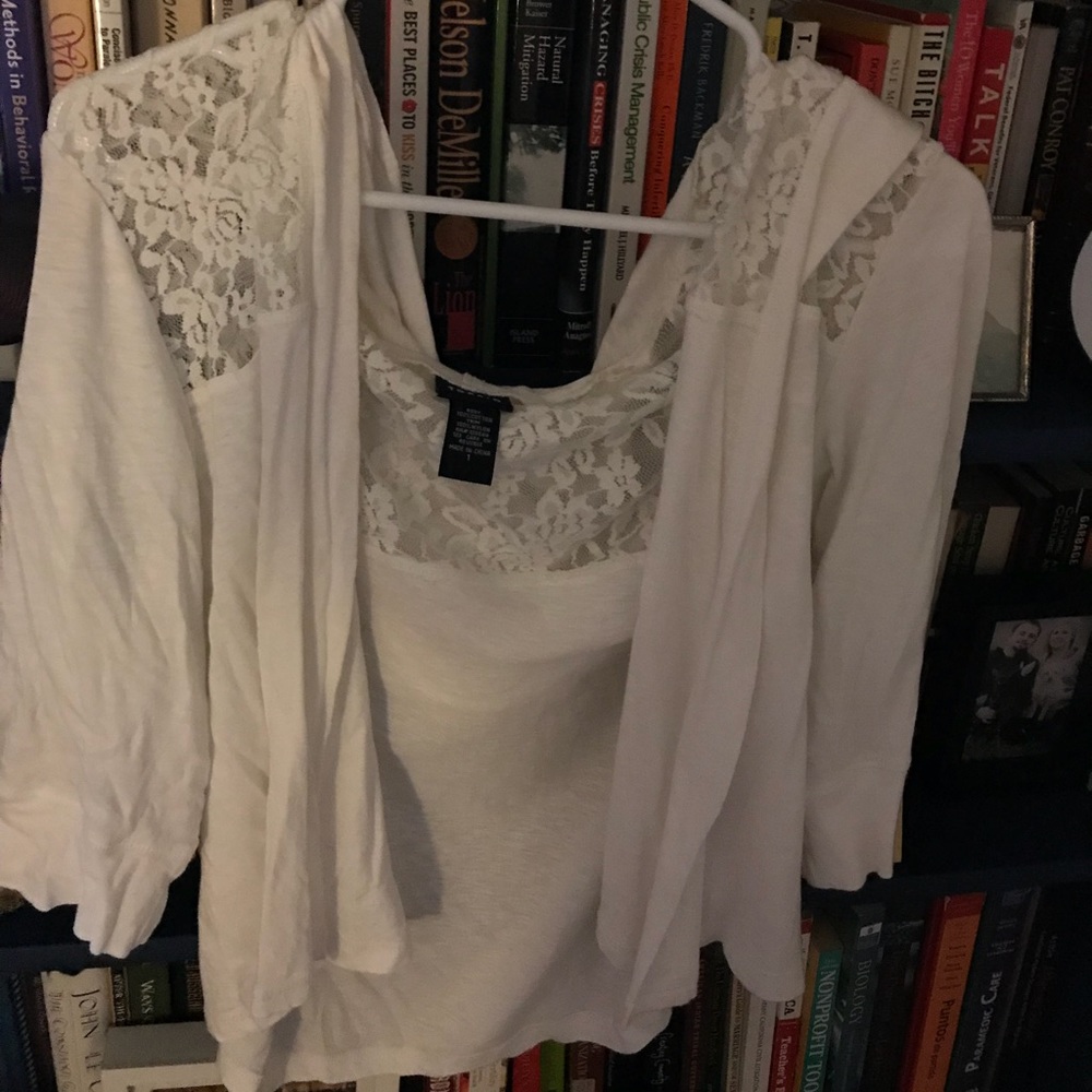 Lace Torrid T-shirt cardigan